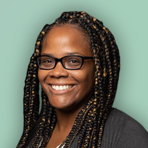 Naharia Holt Elliot