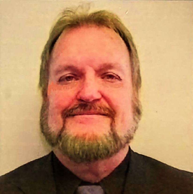 Lawrence  Holmes